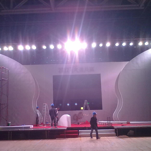 燈光租賃安裝調試現場